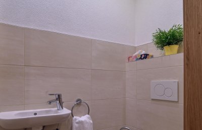 WC EG